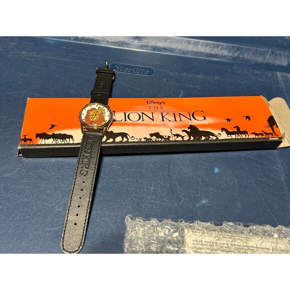 Lion King Watch - Picture 1 of 7